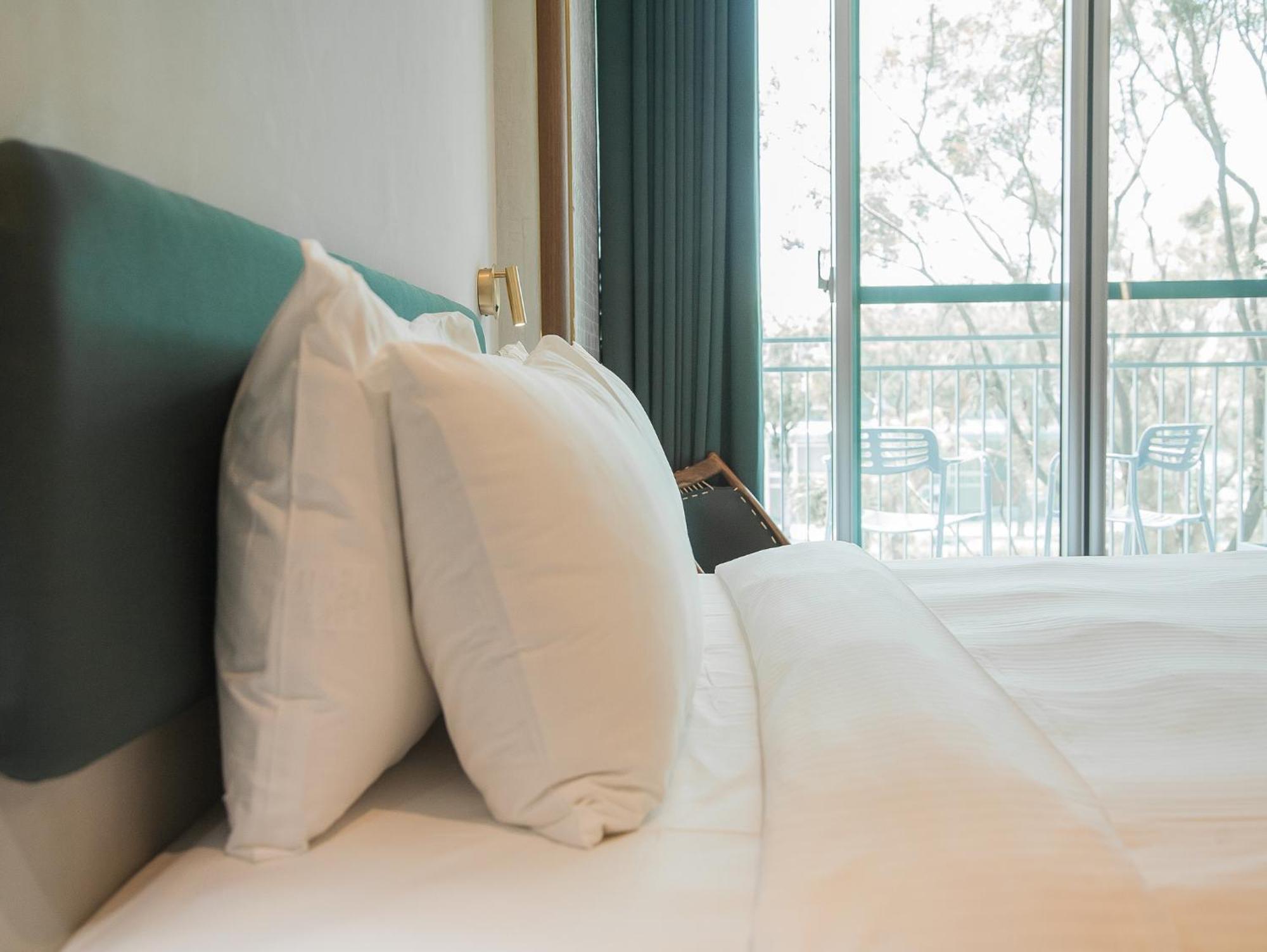 Papoa Harbor Hotel 高雄市 エクステリア 写真