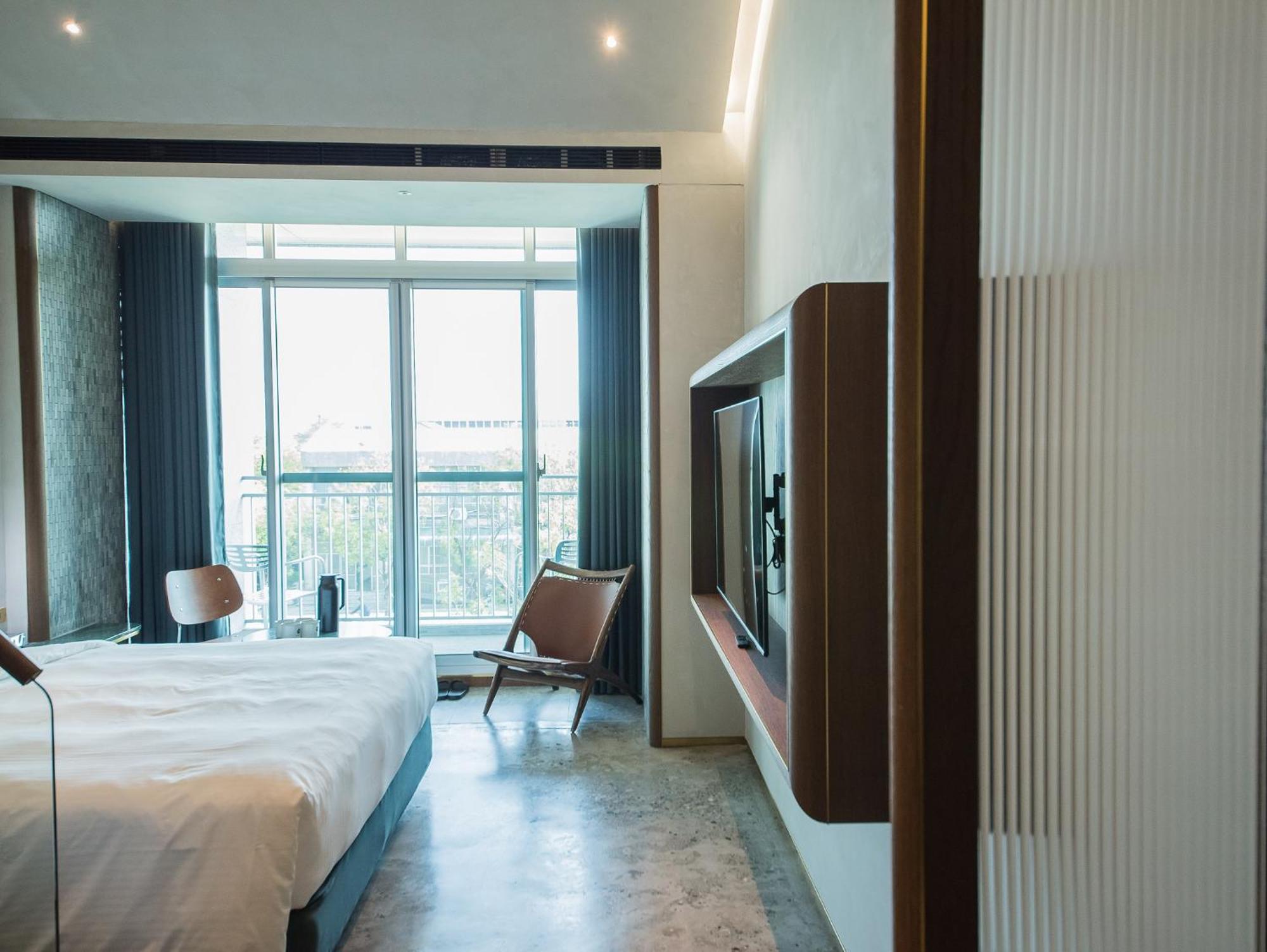 Papoa Harbor Hotel 高雄市 エクステリア 写真