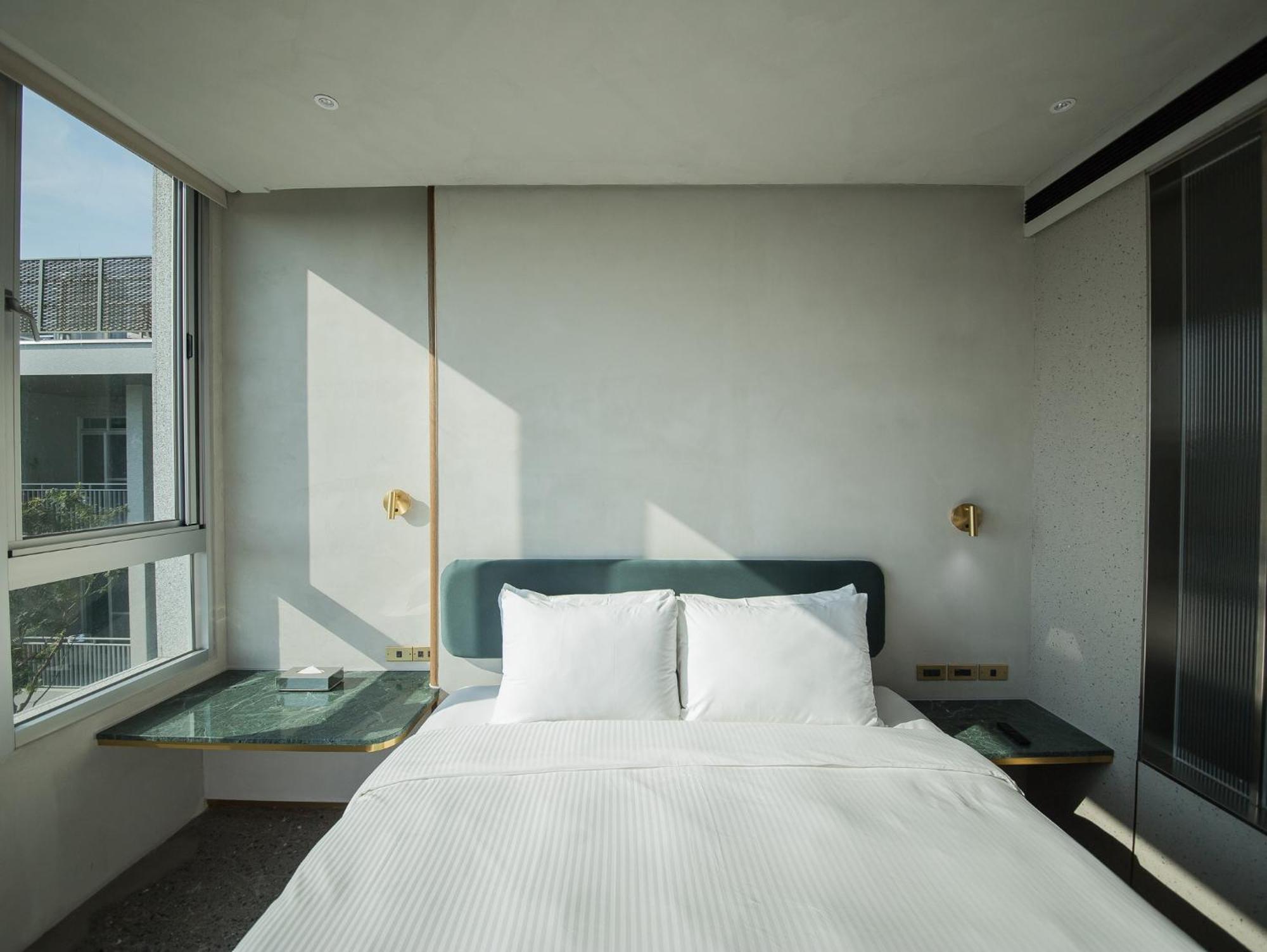 Papoa Harbor Hotel 高雄市 エクステリア 写真