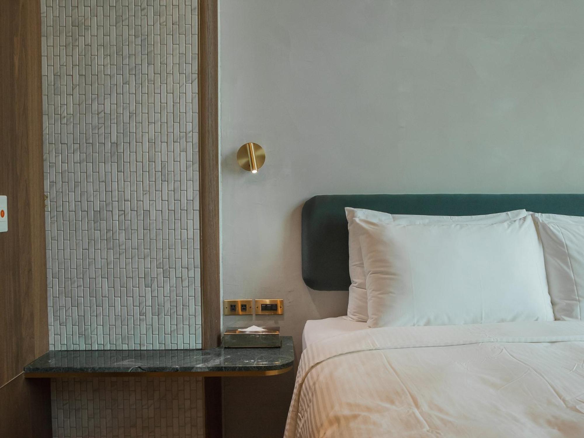 Papoa Harbor Hotel 高雄市 エクステリア 写真