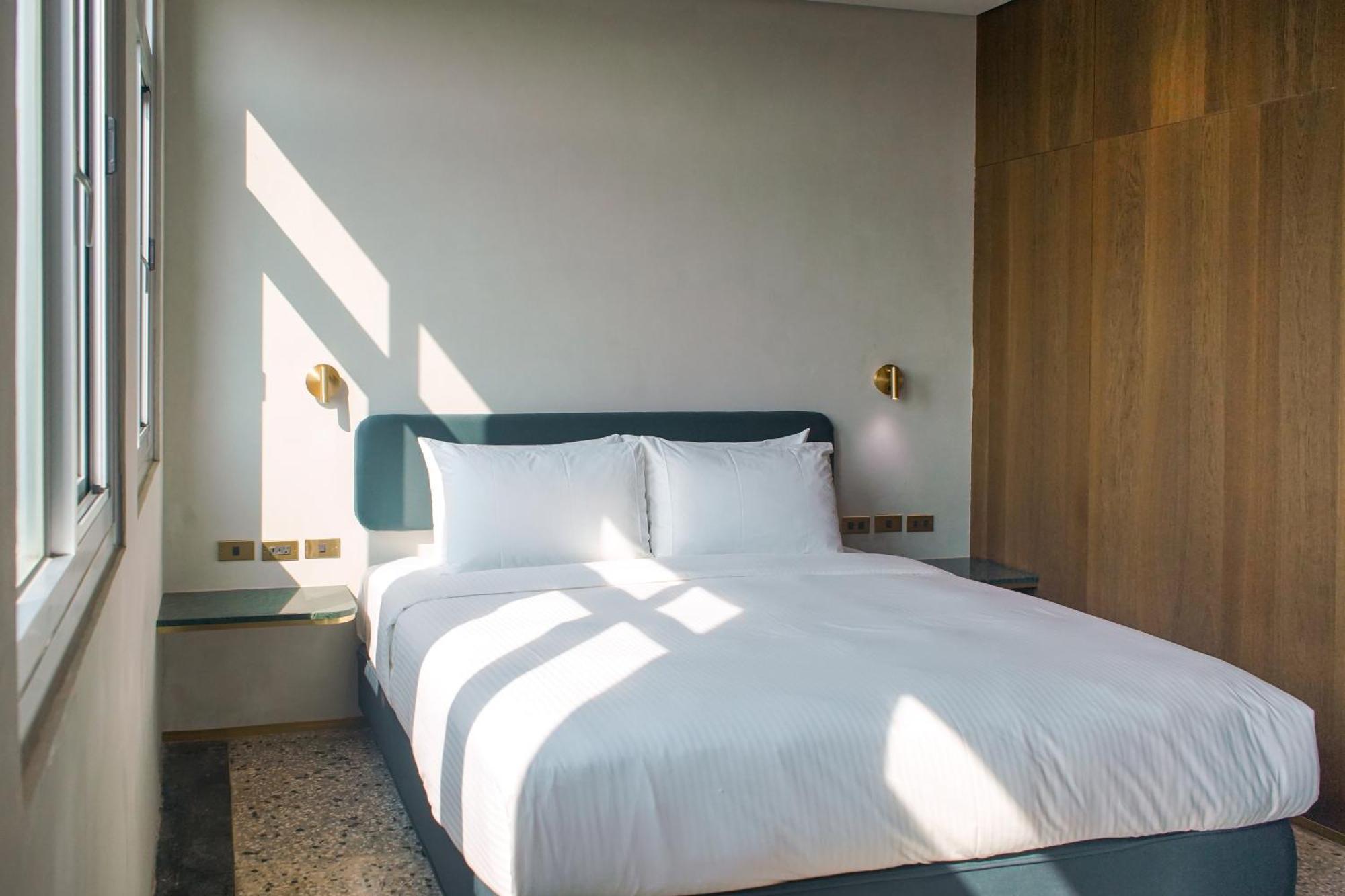Papoa Harbor Hotel 高雄市 エクステリア 写真